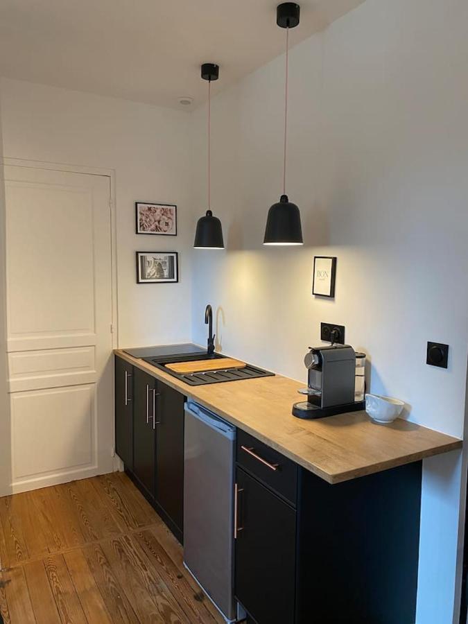 Le Manoir Des Lys Apartment Tilly-sur-Seulles Ngoại thất bức ảnh
