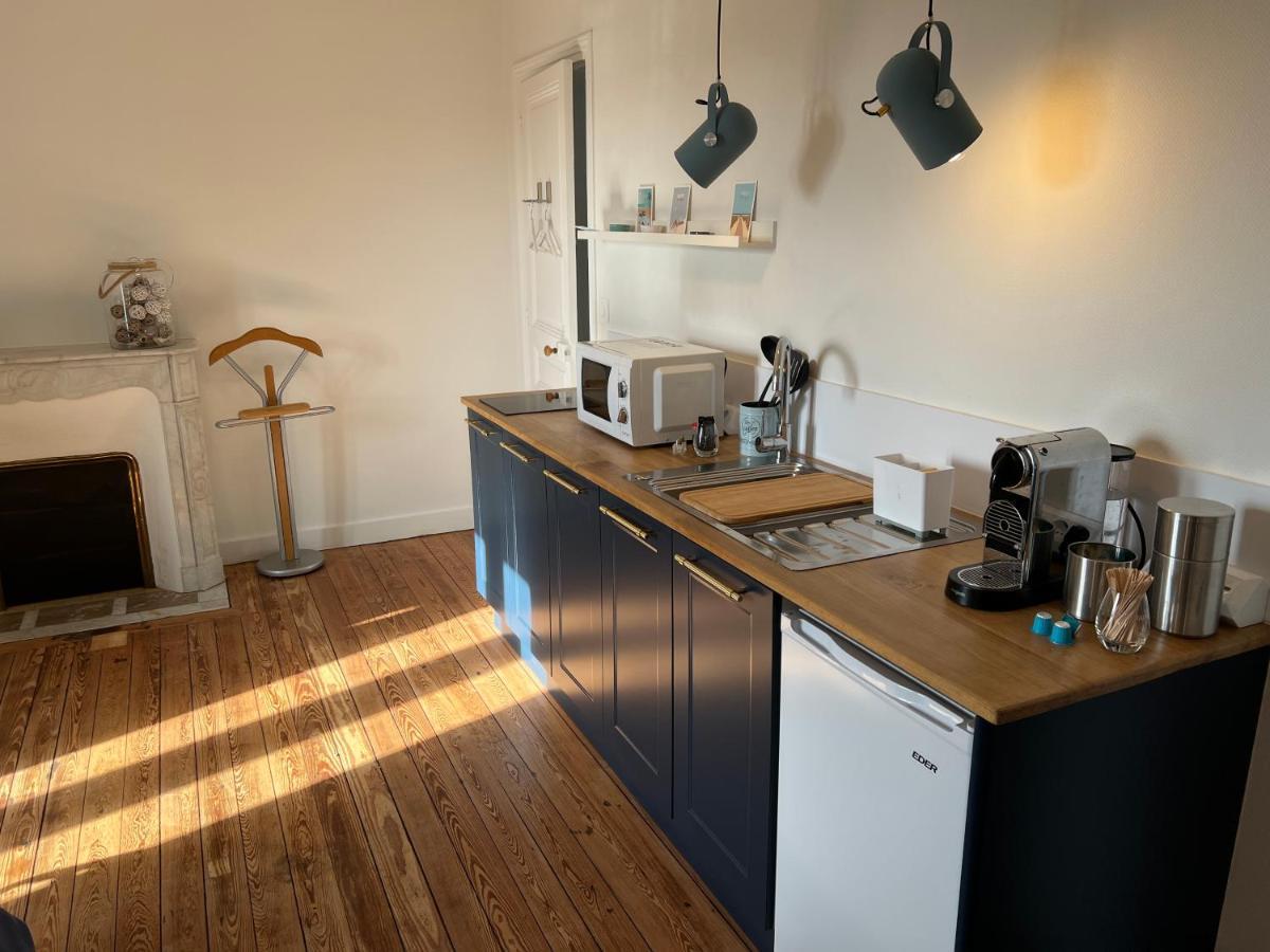 Le Manoir Des Lys Apartment Tilly-sur-Seulles Ngoại thất bức ảnh